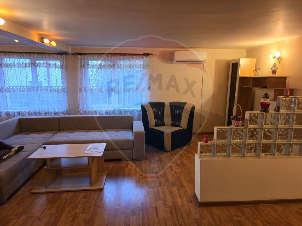 Casă / Vilă in Teis, Bals