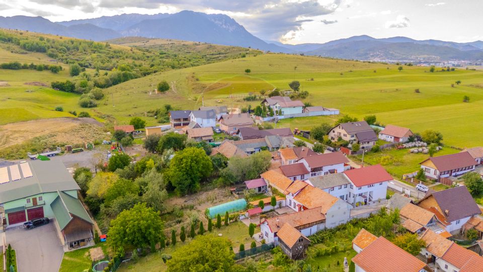 Casă de vacanță| 4 camere | Curte 400mp | Tohanu Nou | Comision 0 |