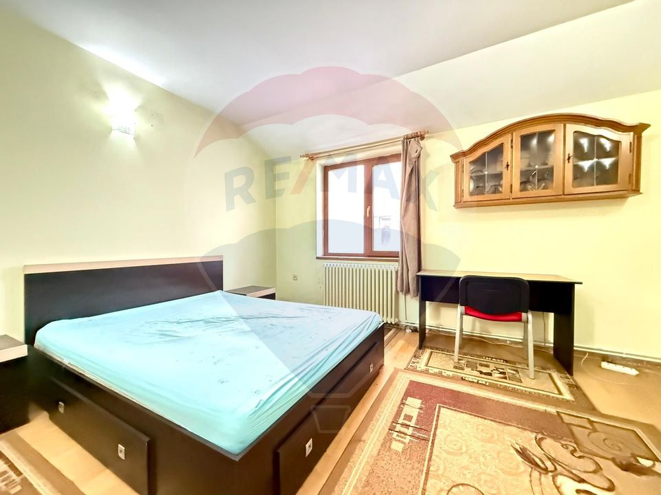 5 room House / Villa for sale, Republica area