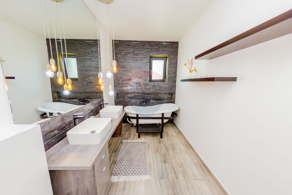 4 room House / Villa for sale