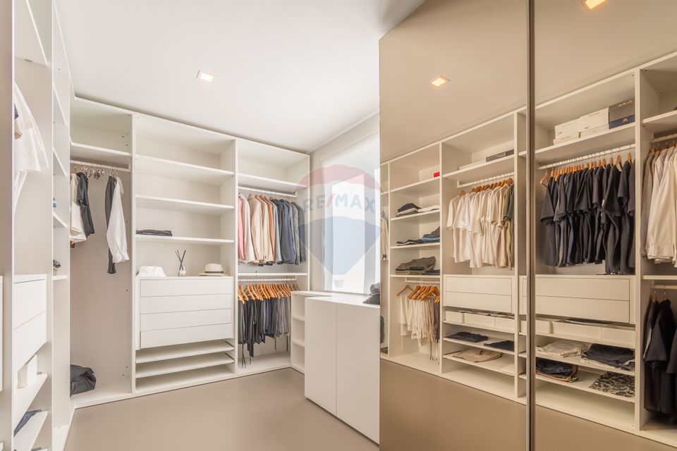 Casa de lux de vanzare