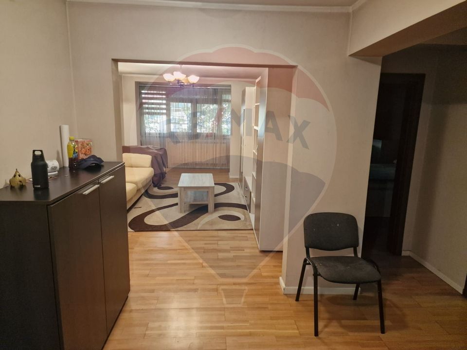 Apartament cu 2 camere de vânzare în zona Central