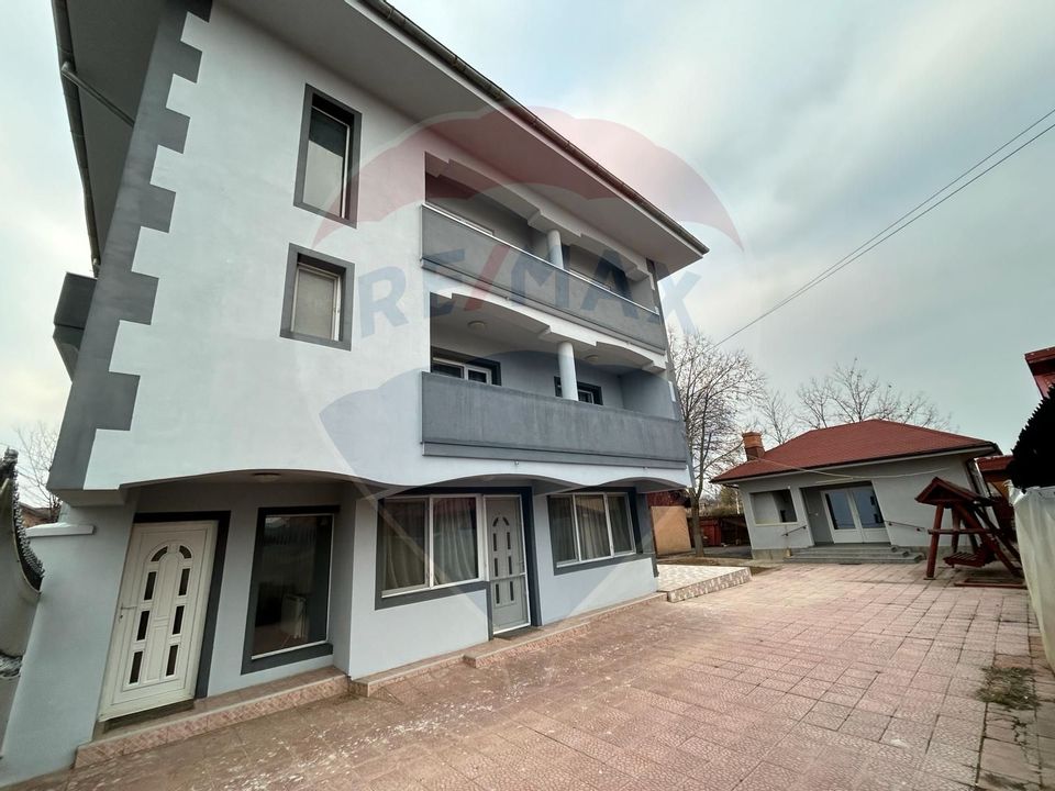 8 room House / Villa for rent
