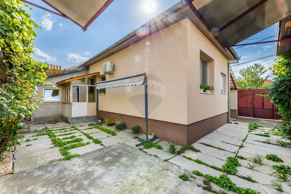 3 room House / Villa for sale, UTA area