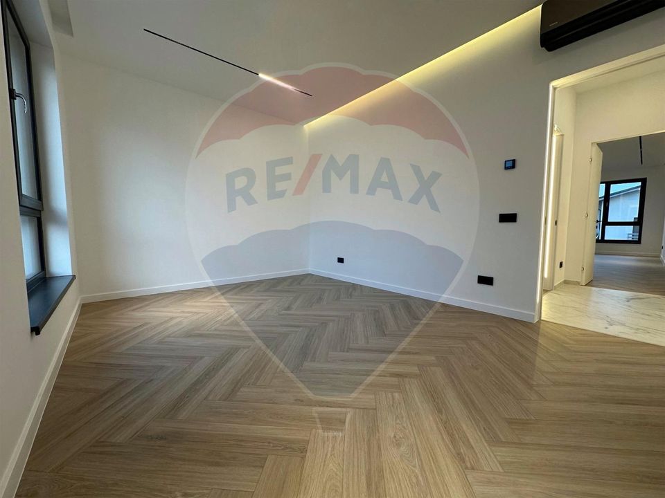 Vila moderna de inchiriat cu 5 camere, prima inchiriere