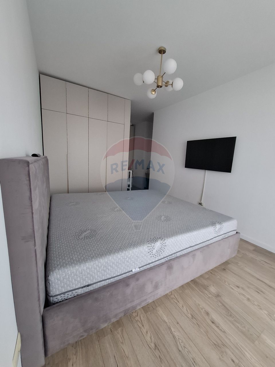 Apartament 3 camere, 2 bai, Spazio-Residence Bragadiru