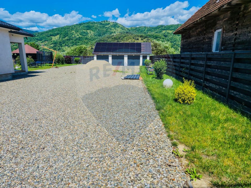 5 room House / Villa for sale