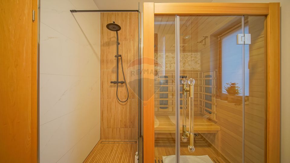 Vila moderna cu vedere spre padure Poiana Angelescu