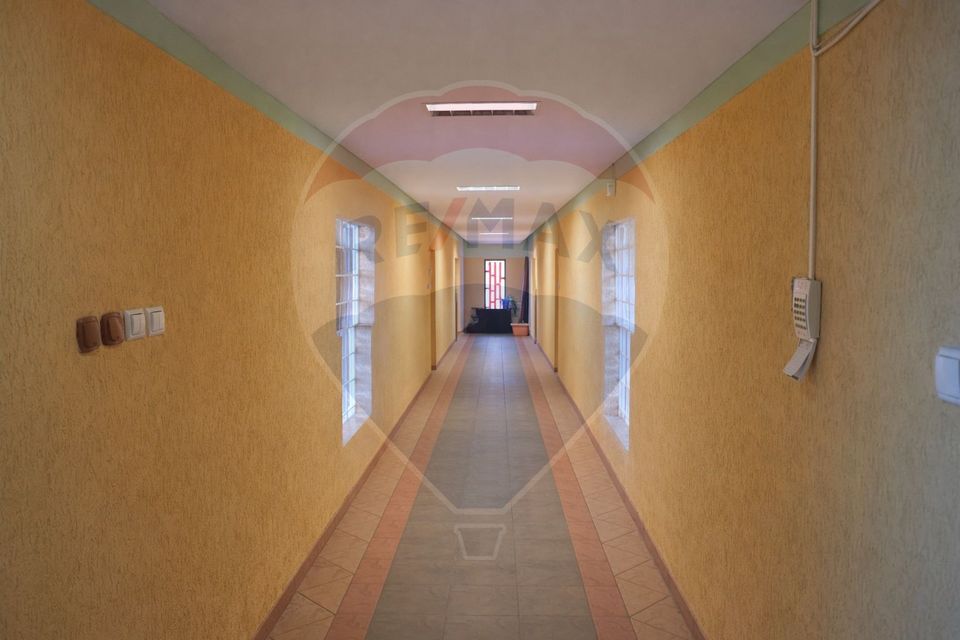 200sq.m Commercial Space for sale, Central area