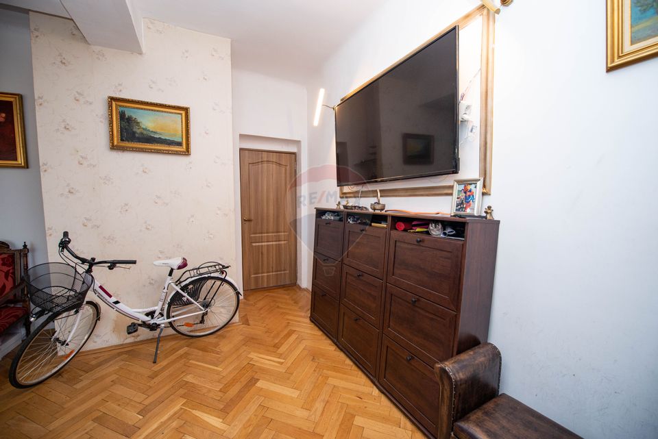 3 room Apartment for sale, Unirii area