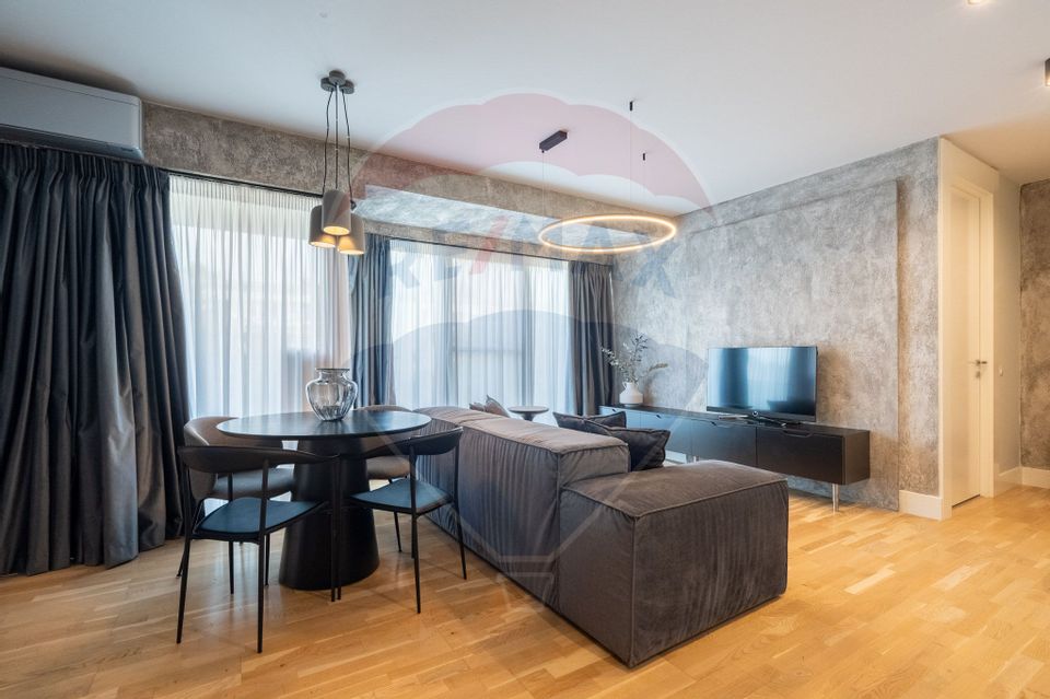 Apartament cu 3 camere de vânzare în zona Floreasca