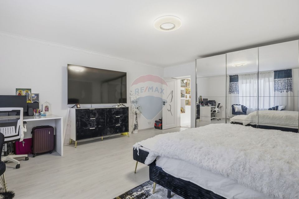 Casă renovată cu teren generos în Satu Mare,Secusigiu