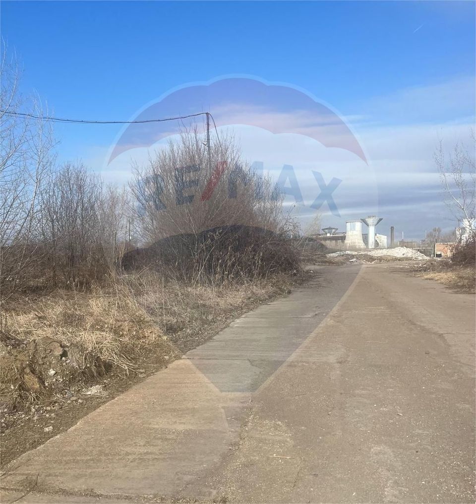 Lider in Logistica/Industrial: 4,6 Ha Intravilan langa COS Targoviste