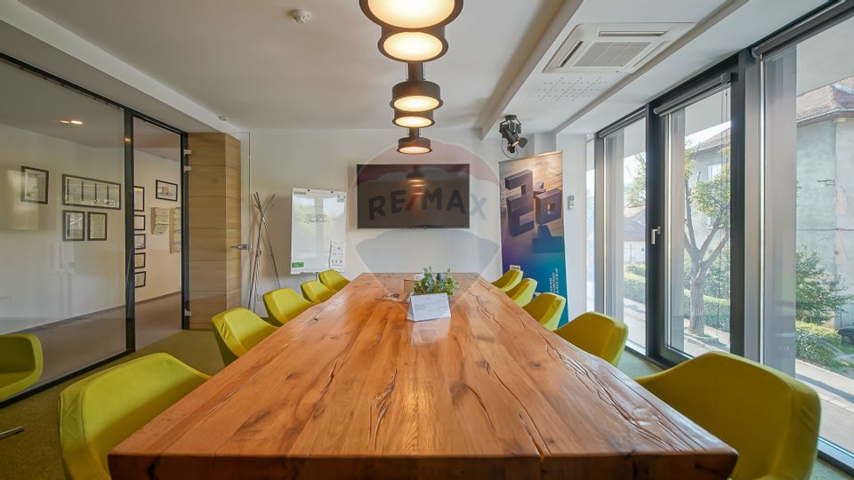 Birou Premium cu Terasă Exclusivă 230 mp – Neorama, 13 Decembrie