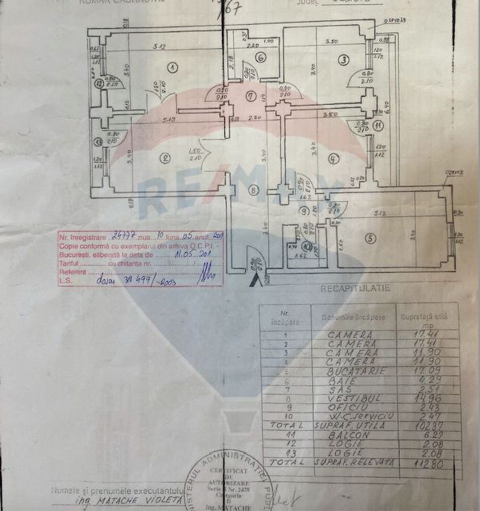 Apartament spatios cu 4 camere de vanzare pe Bdul Decebal