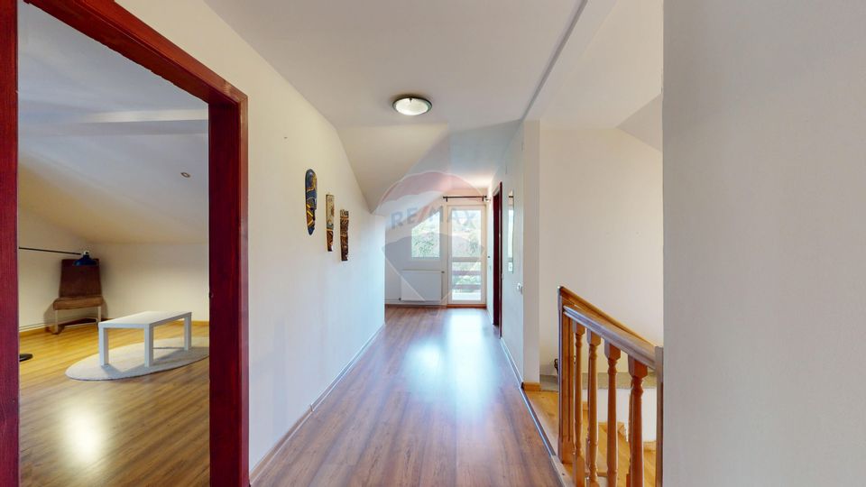 5 room House / Villa for sale