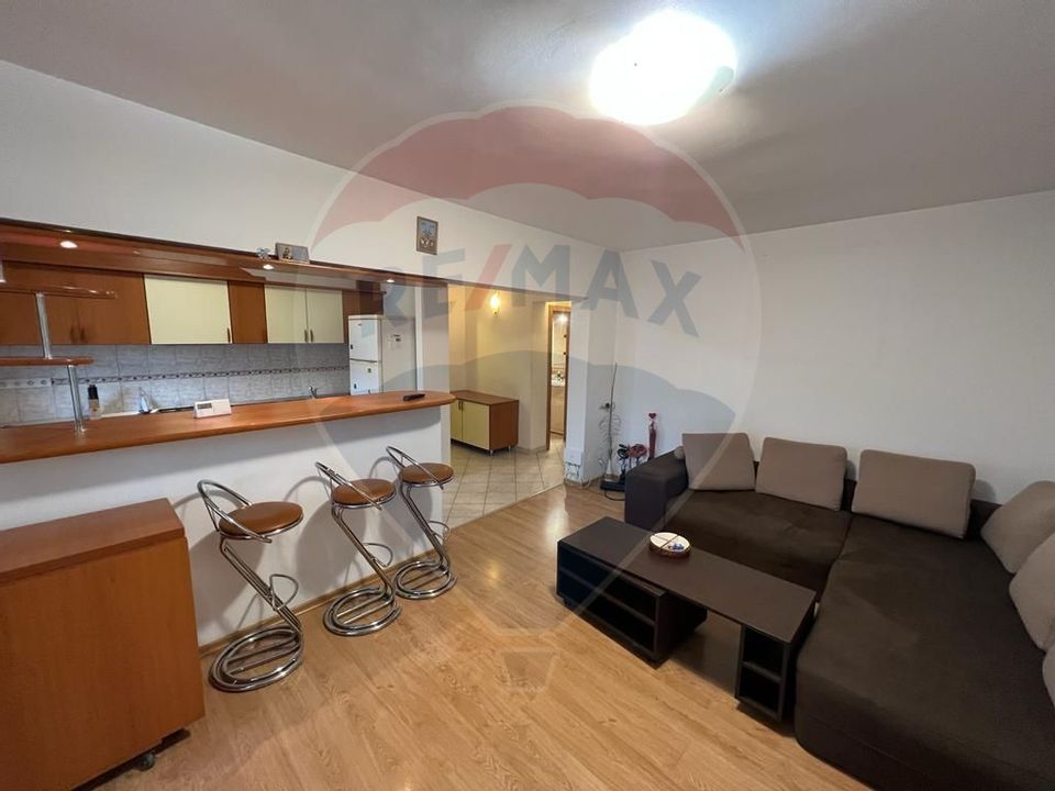 Apartament 3 camere  zona Doi Stejari