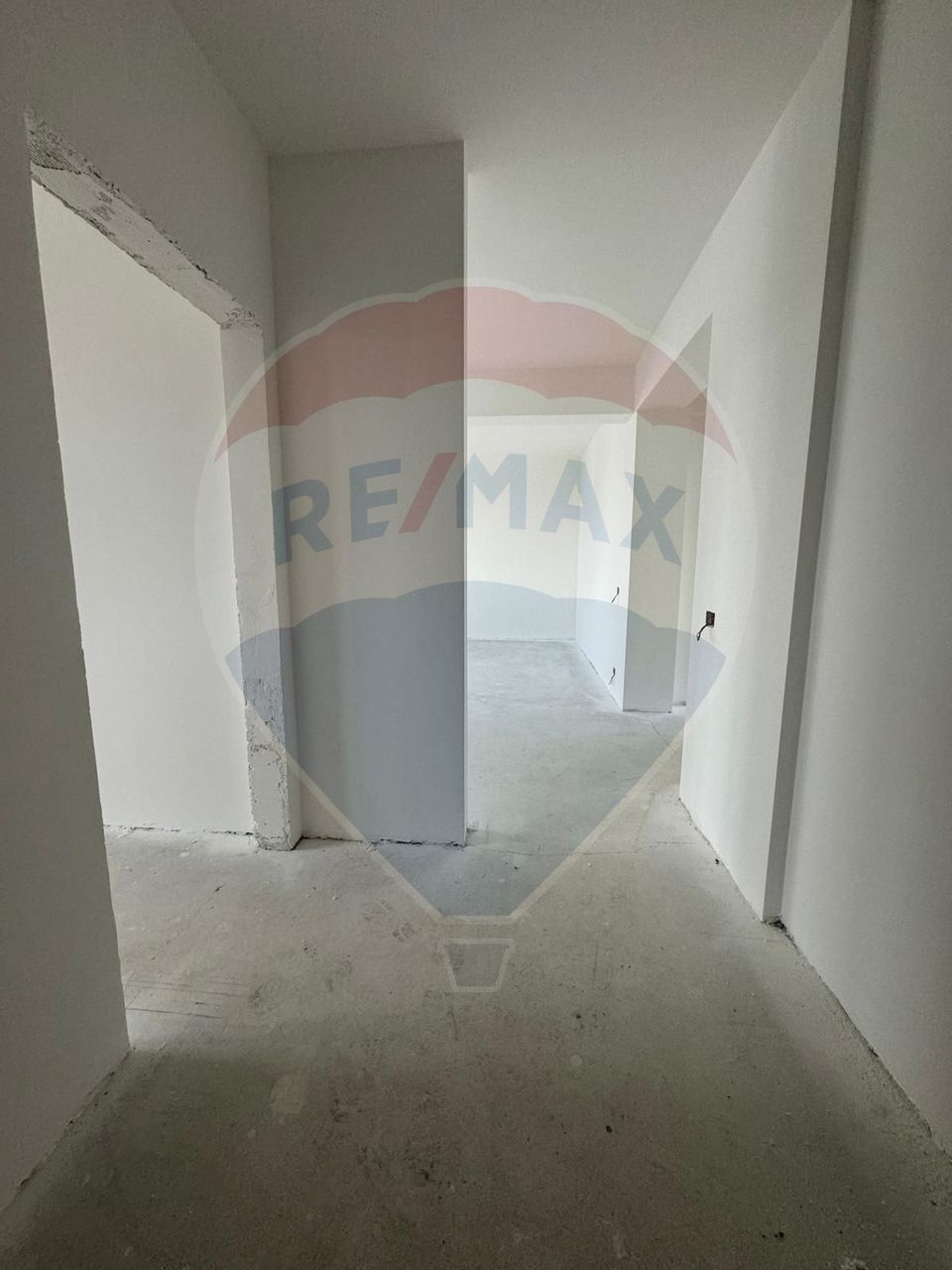 Apartament cu 2 camere de vânzare - bloc nou