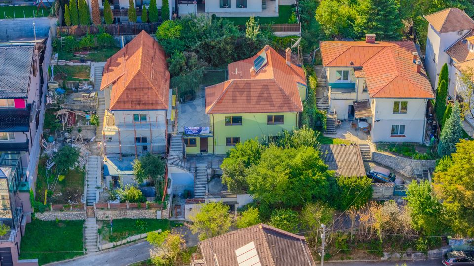 Casă individuală cu două unități locative. Zona Horia–Cloșca–Crișan