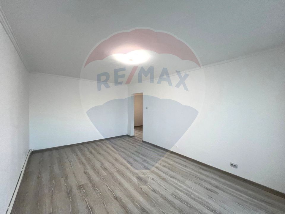3 room Apartment for sale, Narcisa area