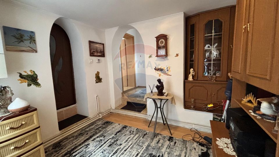 3 room House / Villa for sale, Vitrometan area