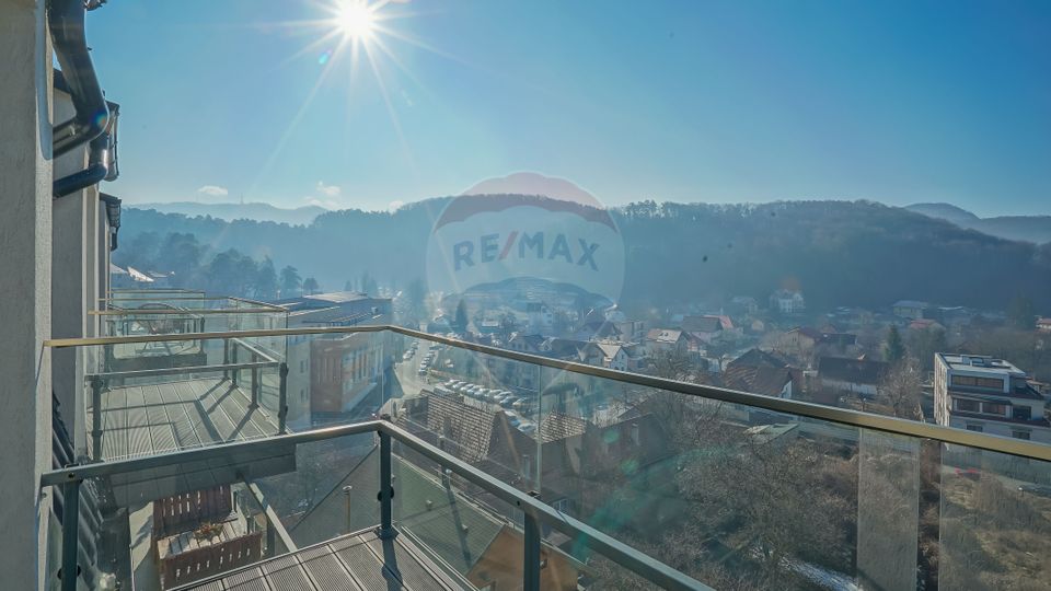 OFERTA REZERVATA ! Apartament 3 camere Brasovul Vechi