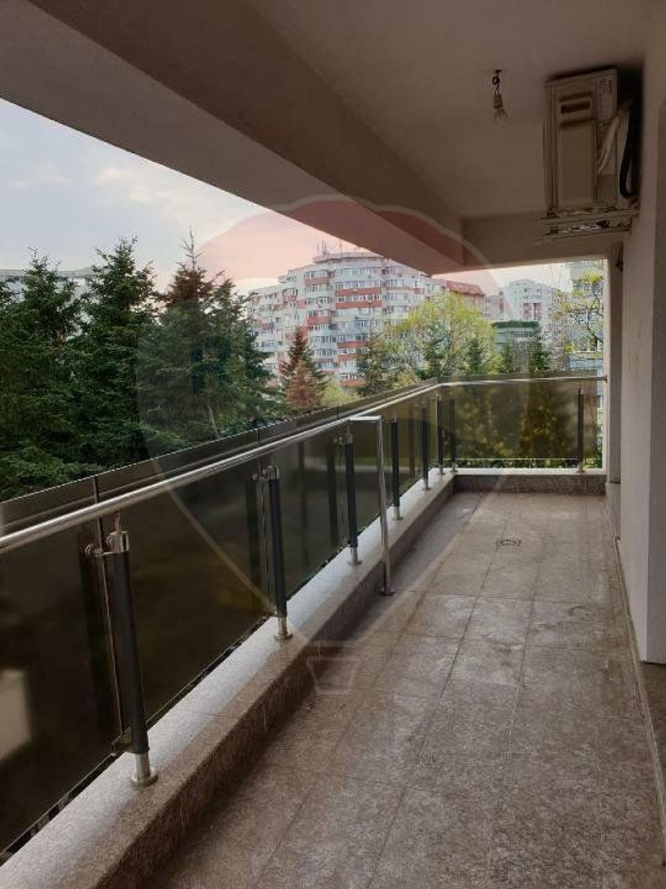 2 room Apartment for rent, Kiseleff area