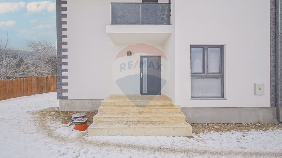 Vilă modernă cu 5 camere în Bunloc – Harmony Estate Premium Villas