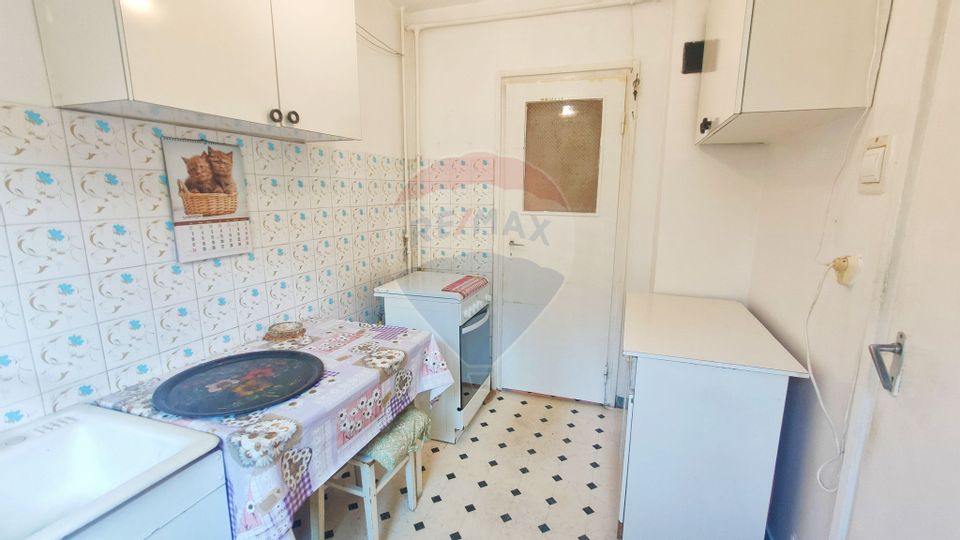 Apartament de vânzare 3 camere, etaj 1 , Manastur!