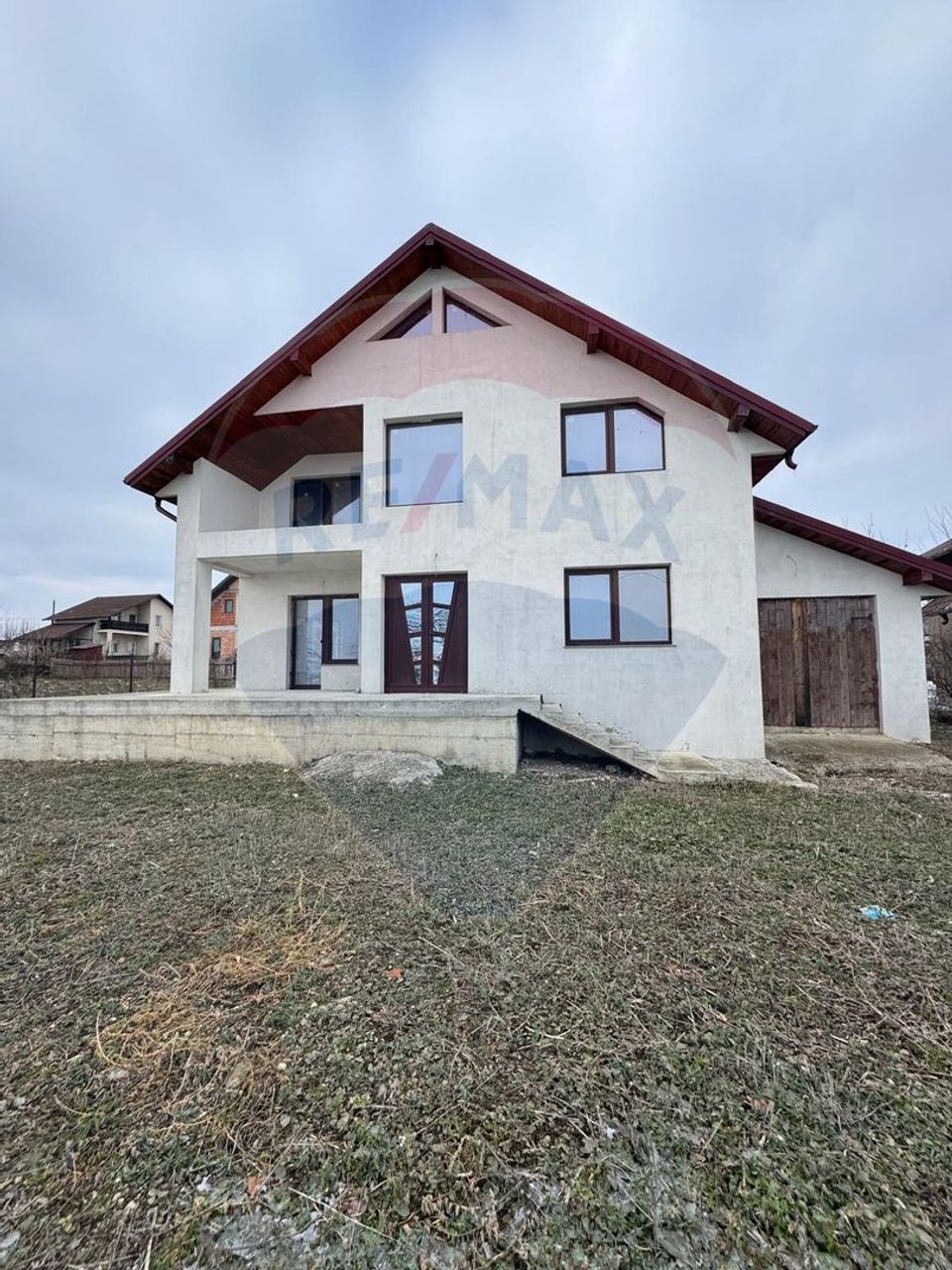 4 room House / Villa for sale