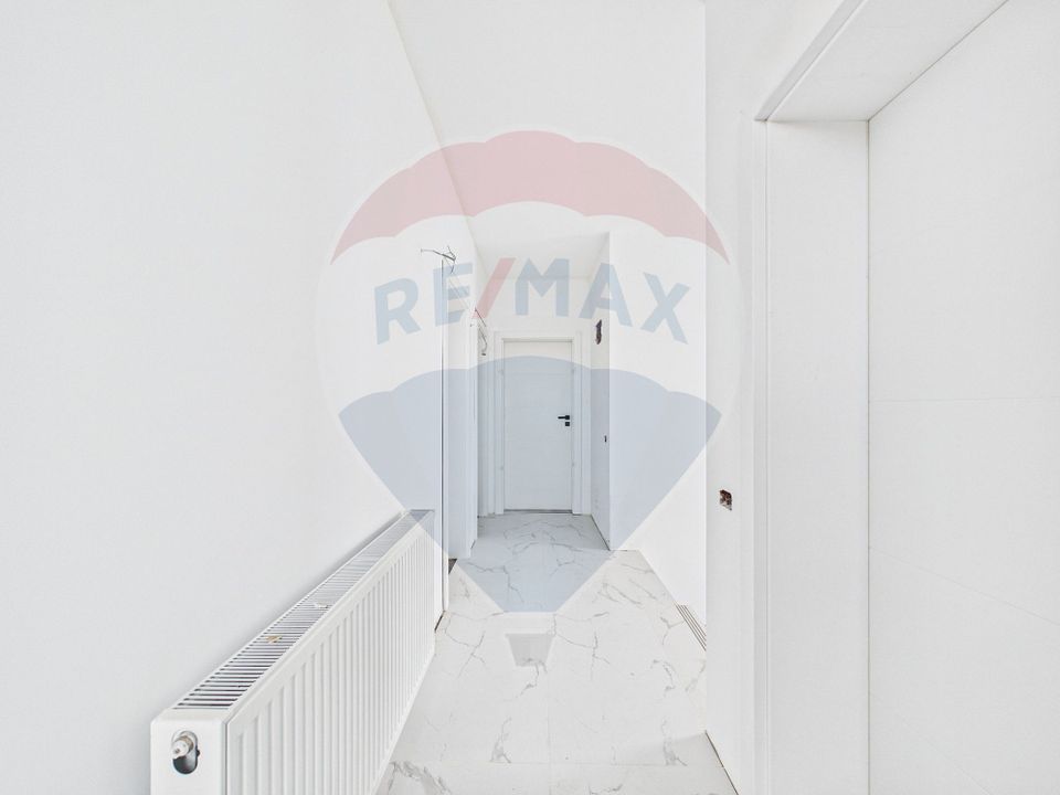 Casa moderna cu 4 camere de vanzare - Zona Ganeasa - Moara Domnesca