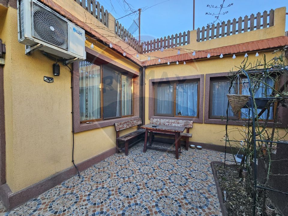 4 room House / Villa for sale, Anadolchioi area