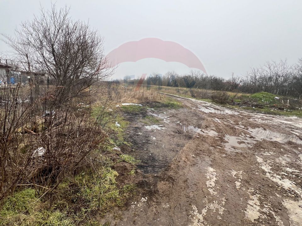 Land 1,520sqm Peris / Strada Petrolistului