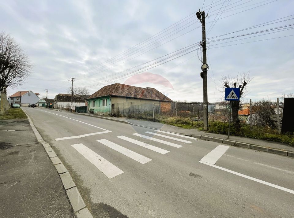 Land 450sqm Ocna Sibiului / Strada Mandrii