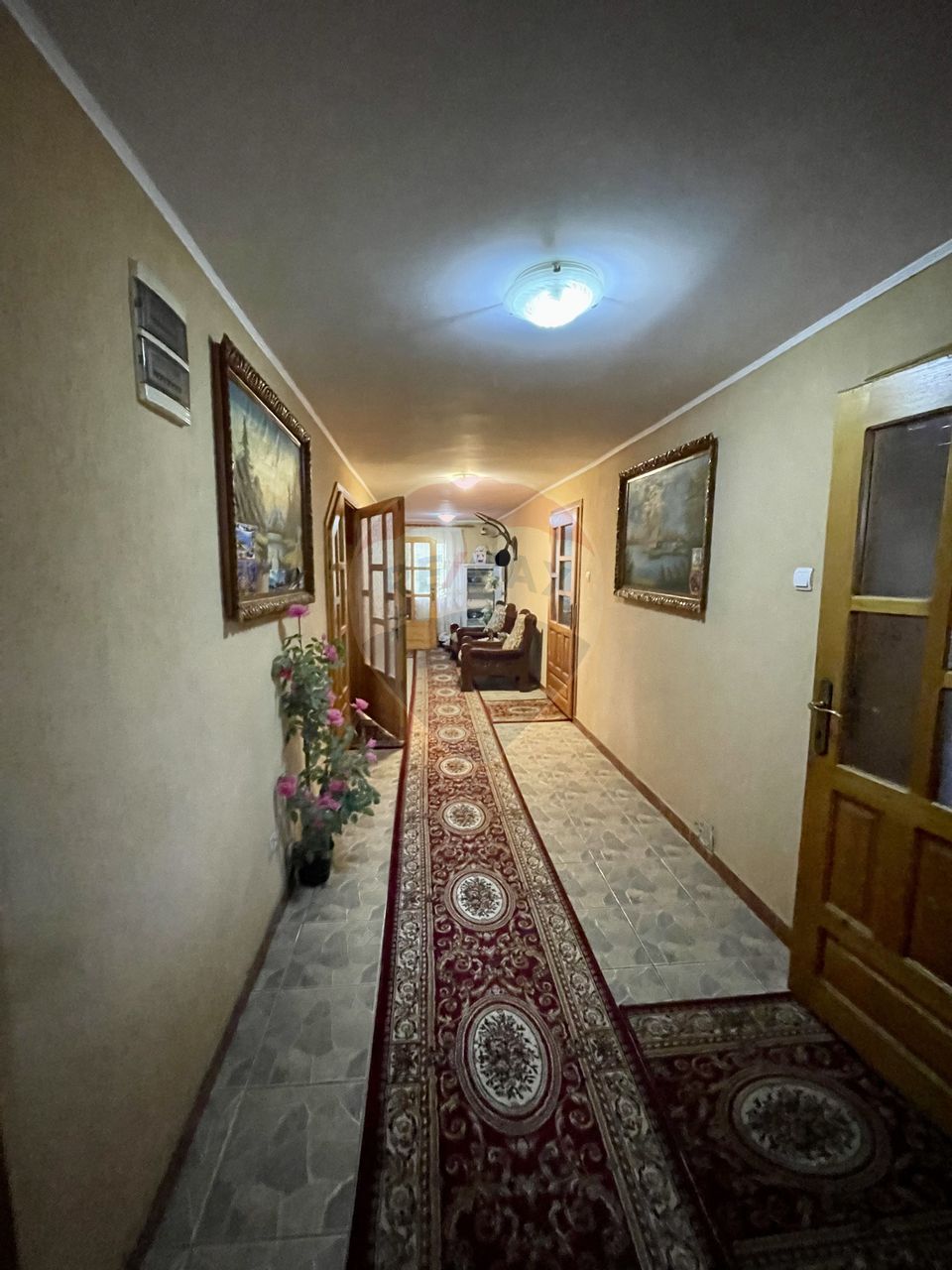 8 room House / Villa for sale