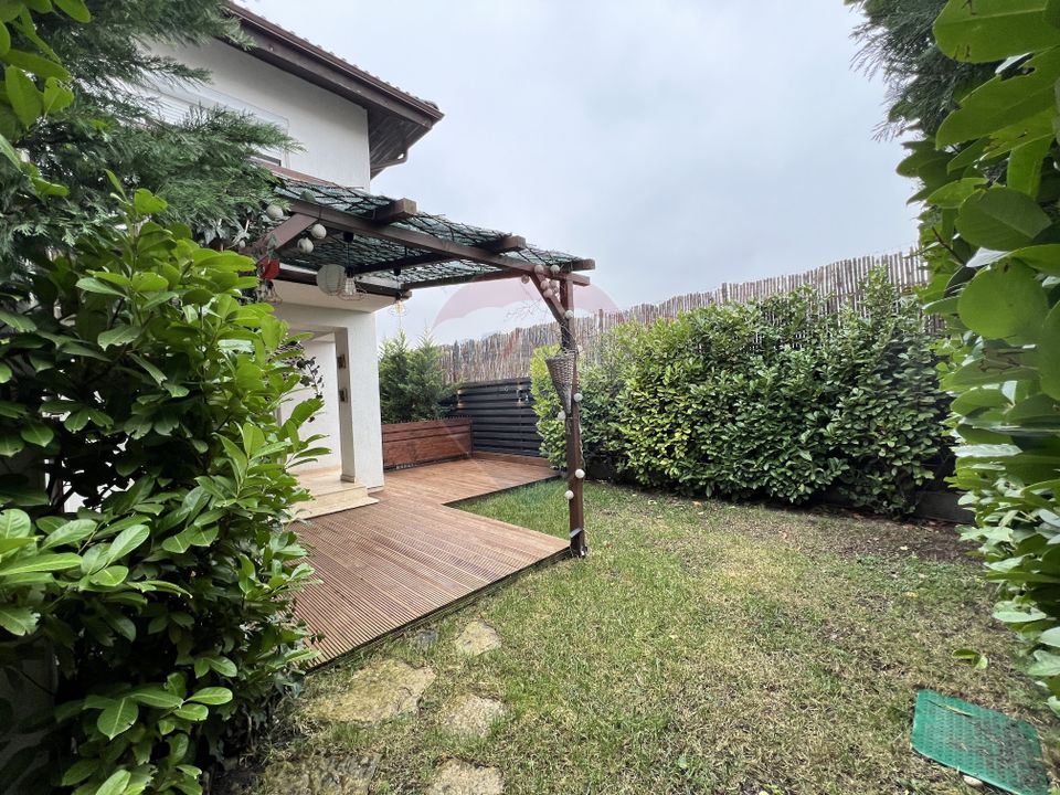 4 room House / Villa for sale