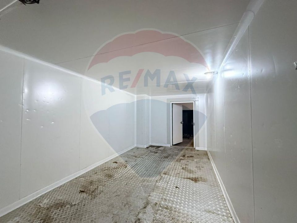 Spațiu industrial-220 mp cu rampă și parcare-zona Orașul de Jos Sibiu