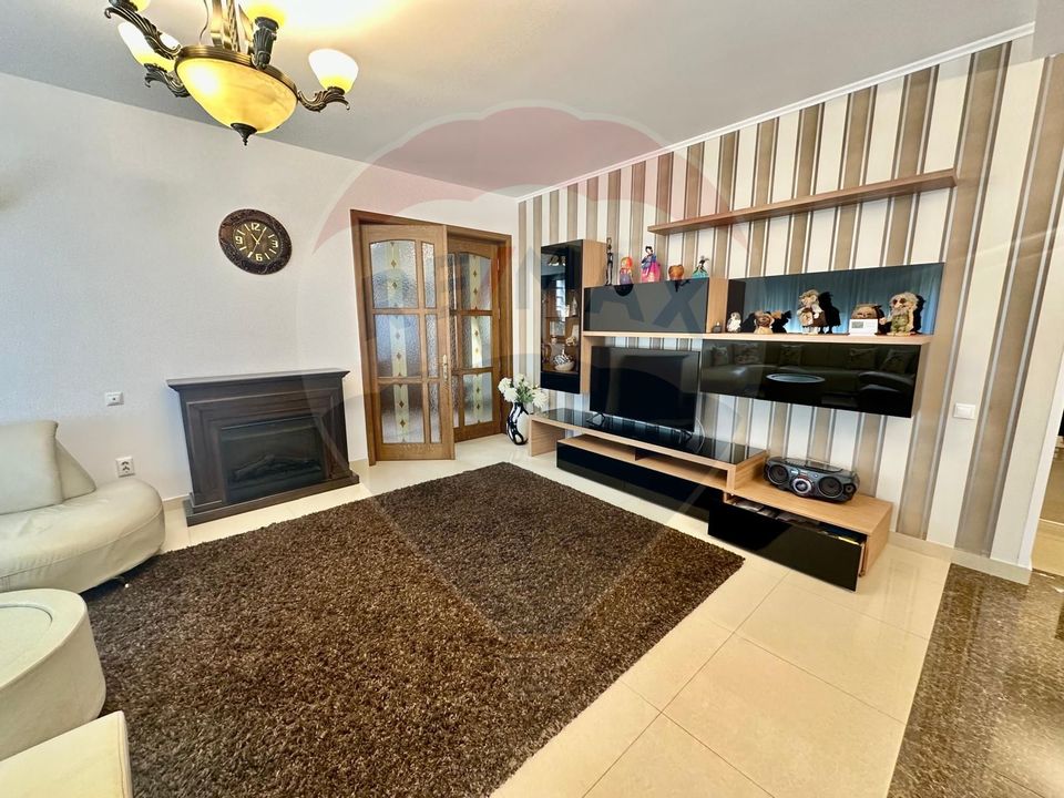 6 room House / Villa for sale