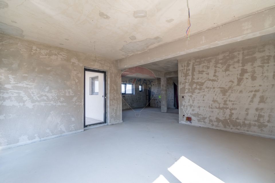 4 room House / Villa for sale