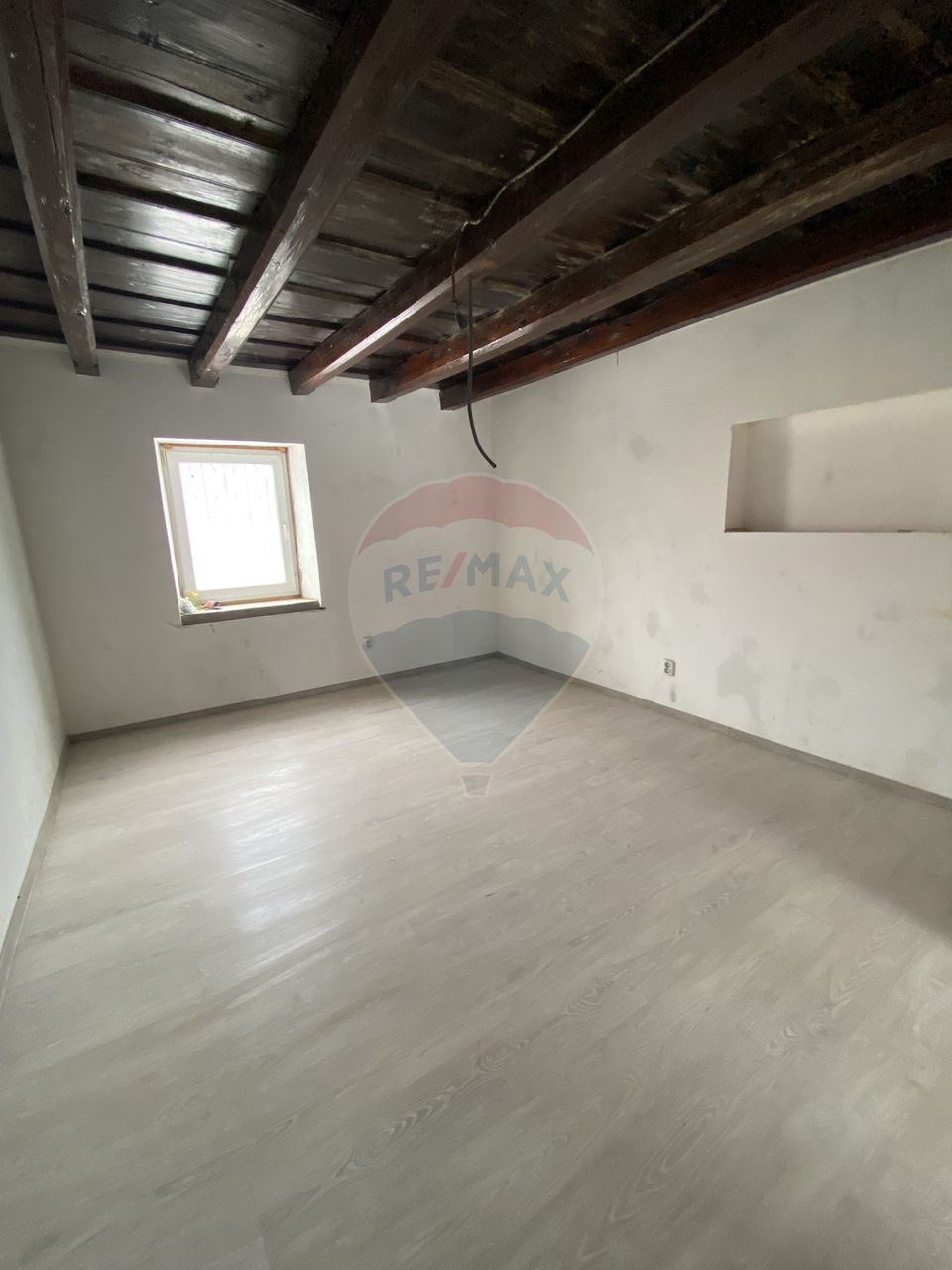 Casă de vânzare în Chirpar / ideală pentru investiție/pensiune