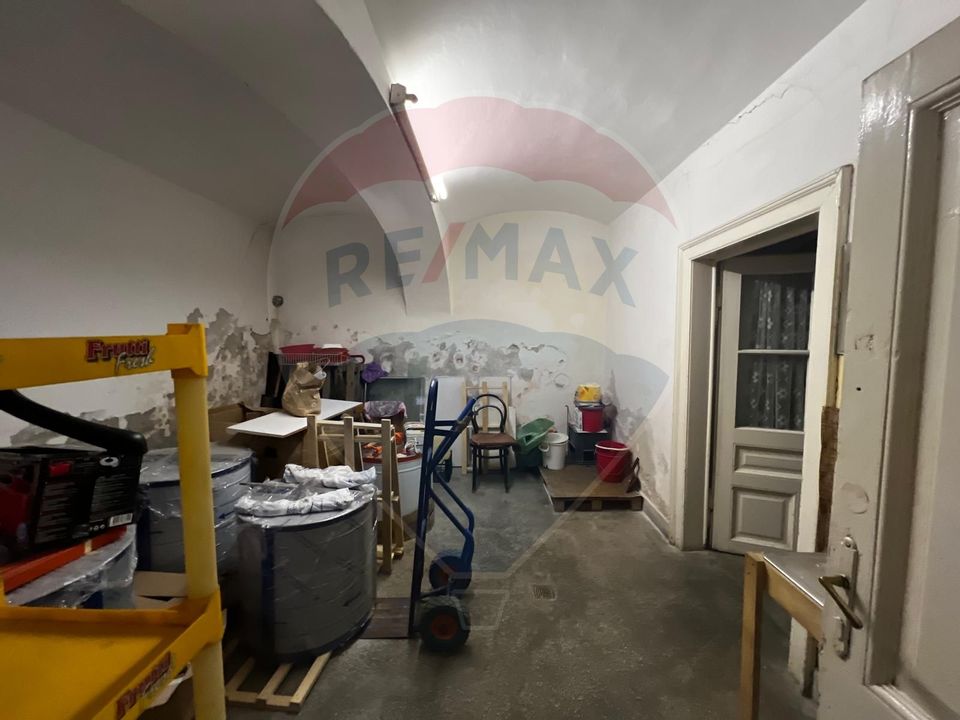 Spațiu comercial zona centrala 110 mp