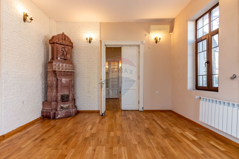 House with identity, vintage charm | Consolidated | Marasesti | Unirii