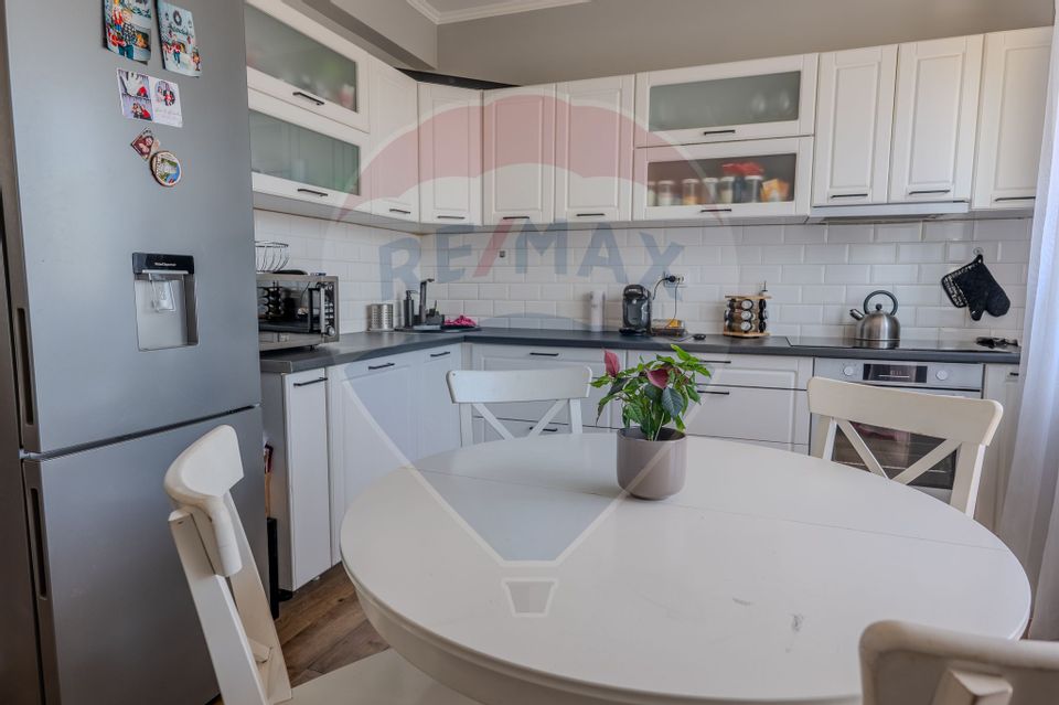 Casă individuală P+1+M mobilată, utilată - Dragomirești Deal