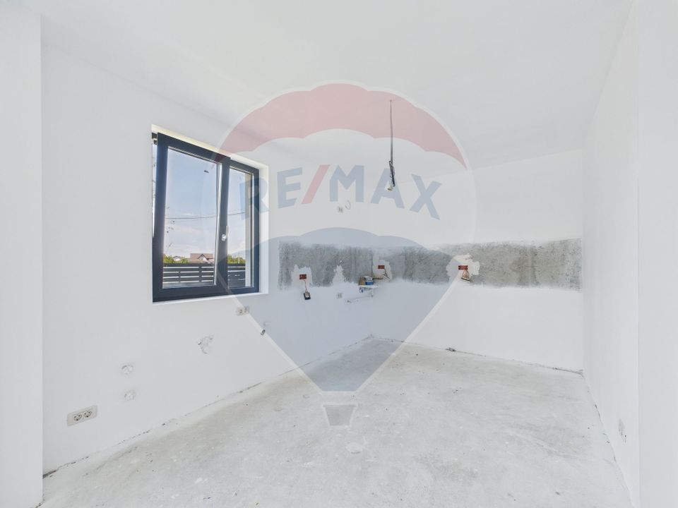 4 room House / Villa for sale