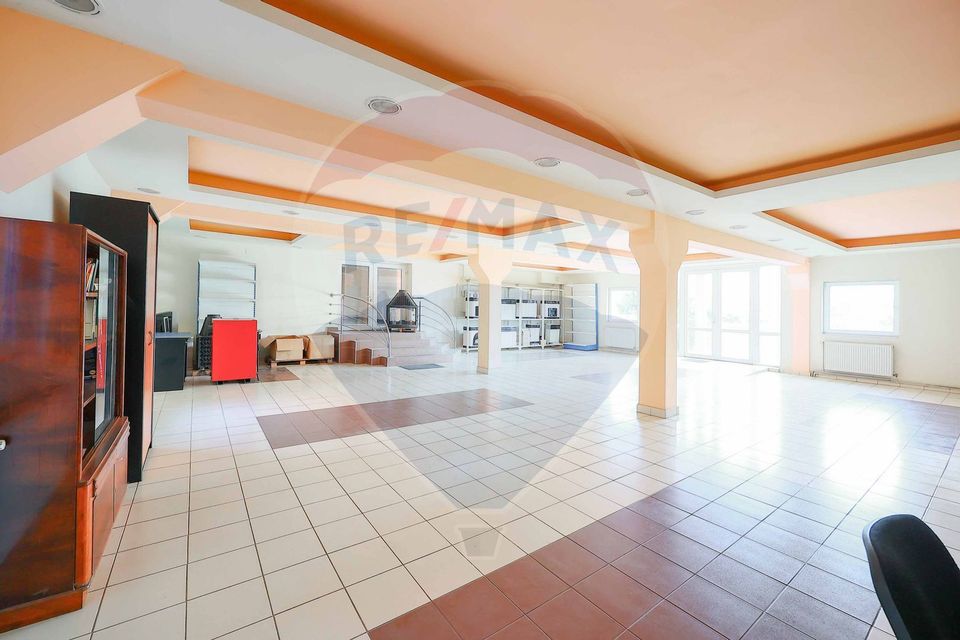 1,407.2sq.m Industrial Space for sale, Vest area