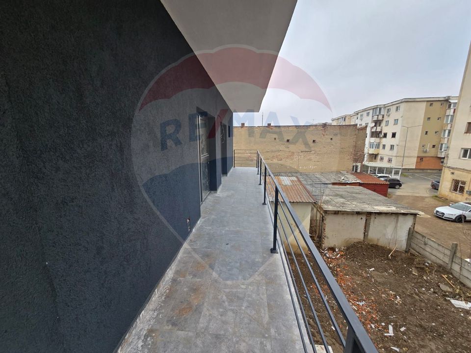 Apartament 2 camere finisat complet, în bloc nou cu lift, zona intim