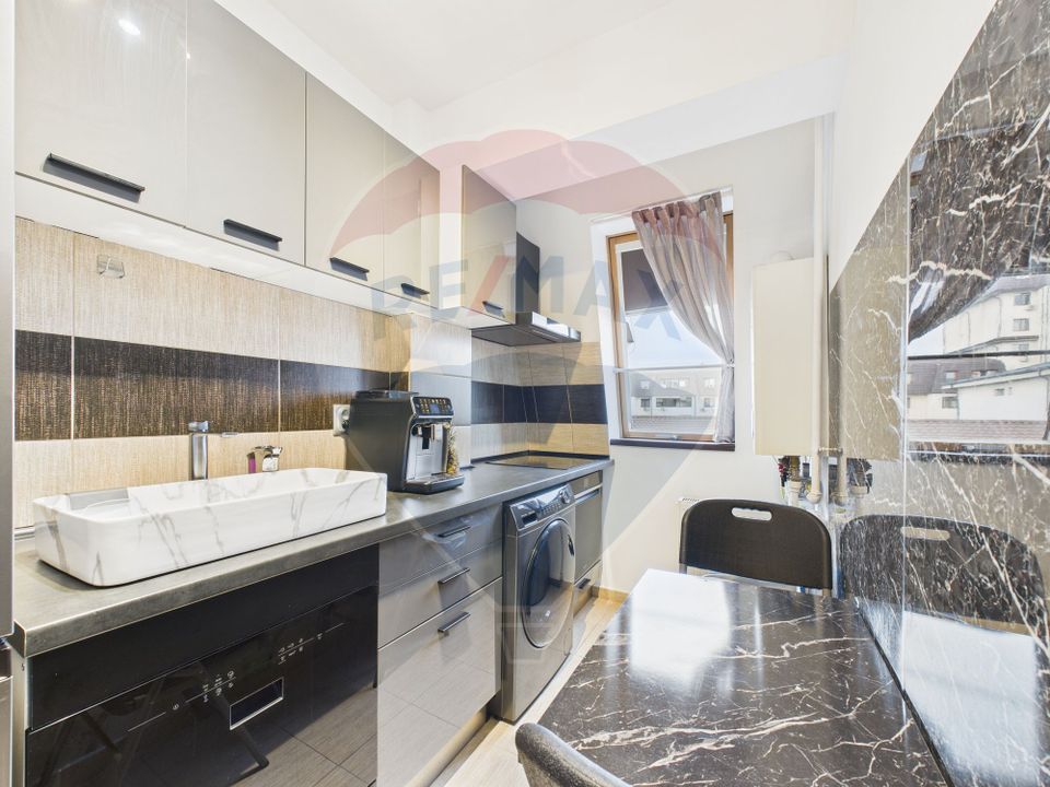 2 room Apartment for sale, Est area