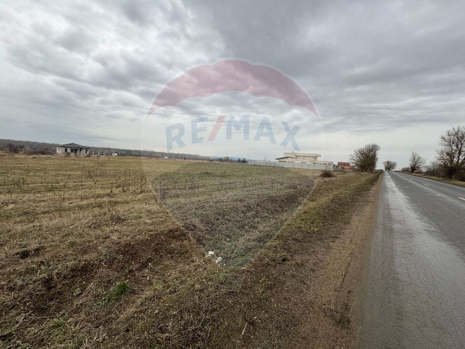 Teren intravilan Fantanele -750 mp