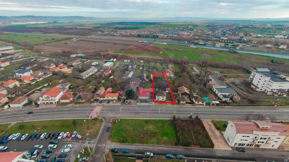 De vânzare Casā + Teren 1054 mp, în Sȃnmartin