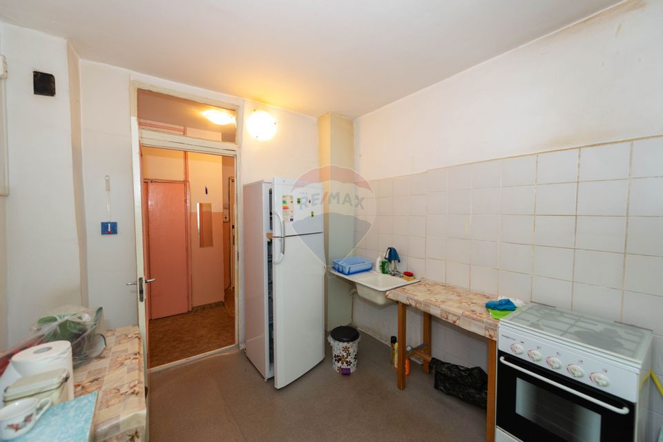 Apartament 2 camere de vanzare Crangasi, 53 mp, bloc 1981